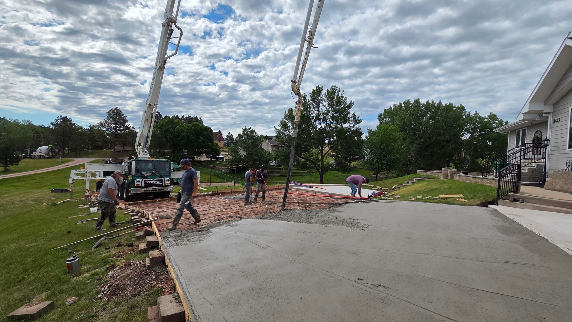 Gallery photos for Large-Scale Concrete Driveway Installation in Rapid City: Image #8
