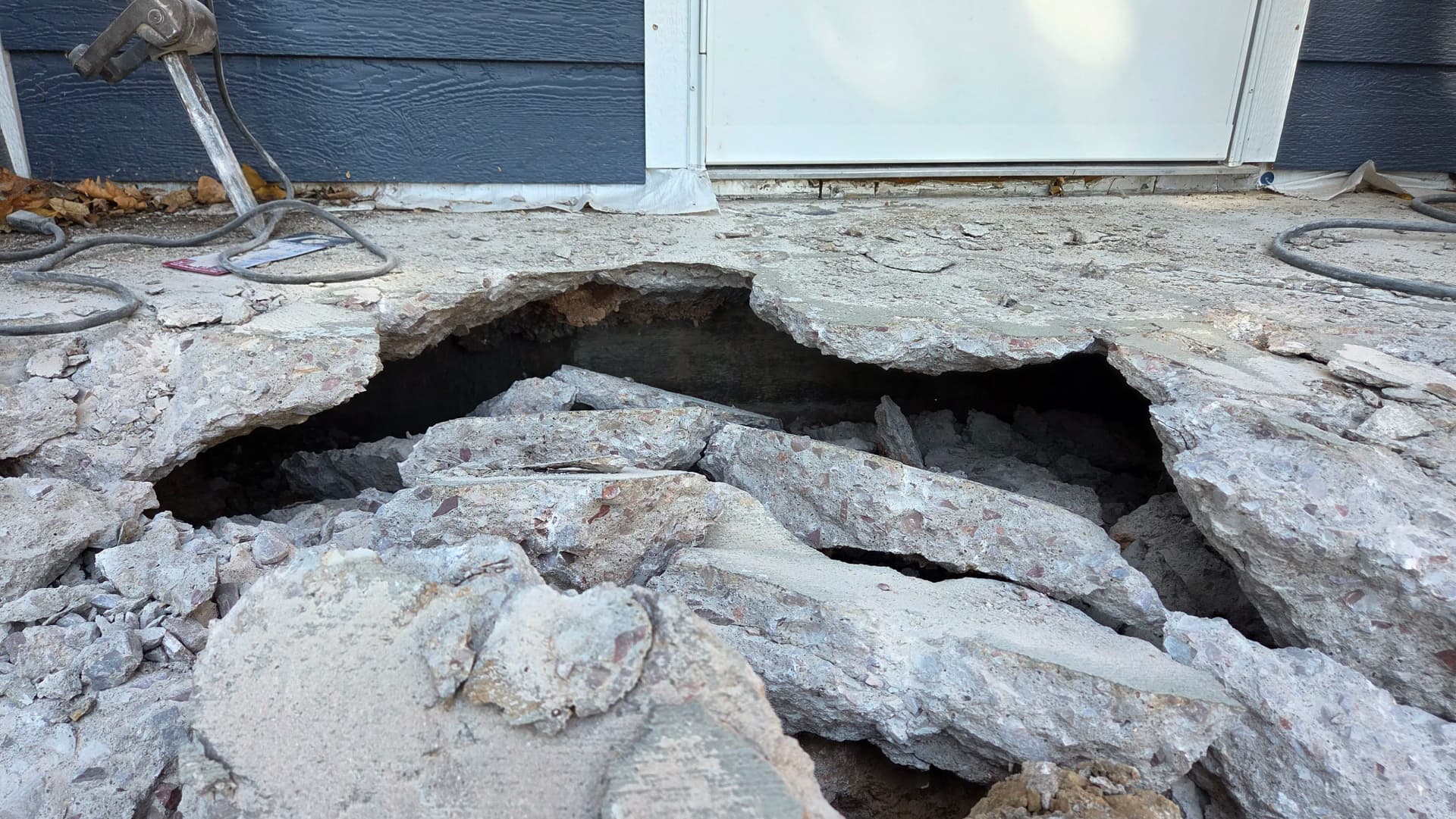 Gallery photos for Driveway and Garage Floor Replacement Done Right in Rapid City: Image #6